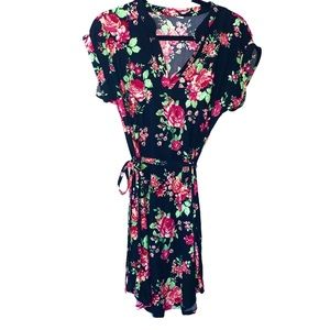 Small Boutique Floral print Tie Dress